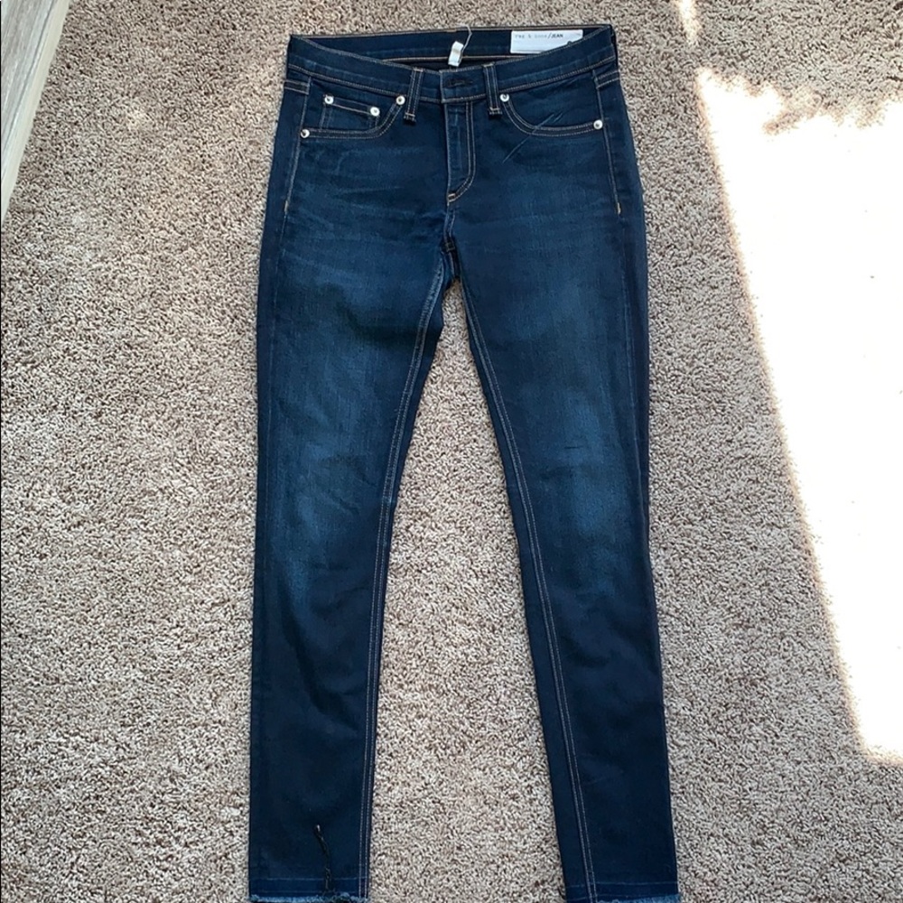 Rag and bone skinny jeans, new condition